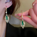 Boucles d'oreilles en forme de feuille classiques